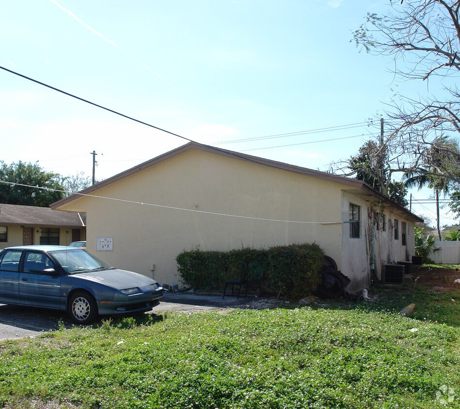 Foto del edificio - 2504-2508 Johnson St