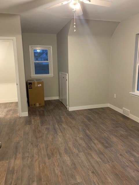 Building Photo - 3042 Woodland Dr SW