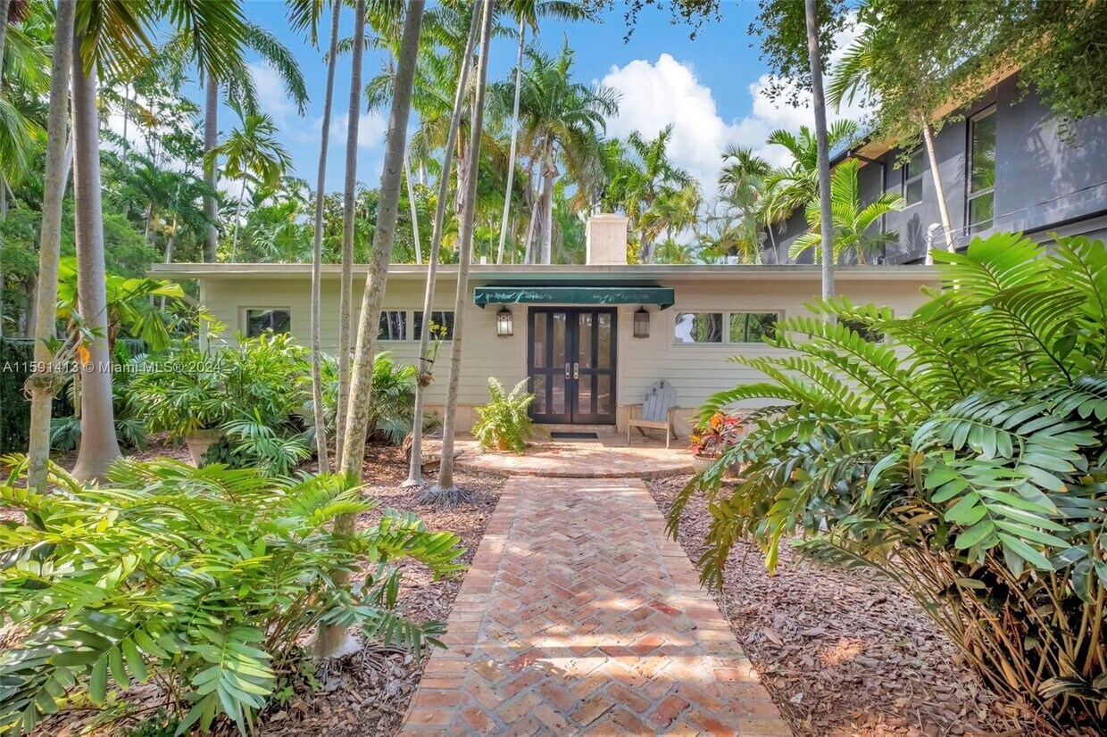 Foto principal - 3624 Palmetto Ave