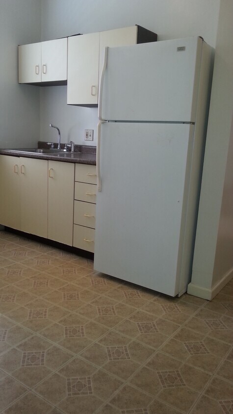 Foto principal - 6300 Cates Ave