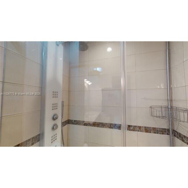 Foto del edificio - 11212 SW 132nd Ct W