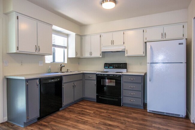 Foto del edificio - Butte Haven Townhome