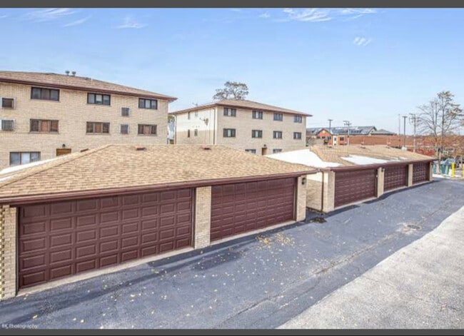 Photo - 9535 S 53rd Ave Apartment