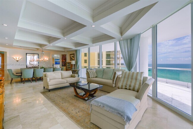 Foto del edificio - 16051 Collins Ave