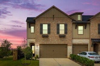 Building Photo - 6578 Scarlet Pond Ln