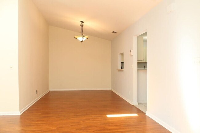 Building Photo - 1522 Ocean Dunes Cir