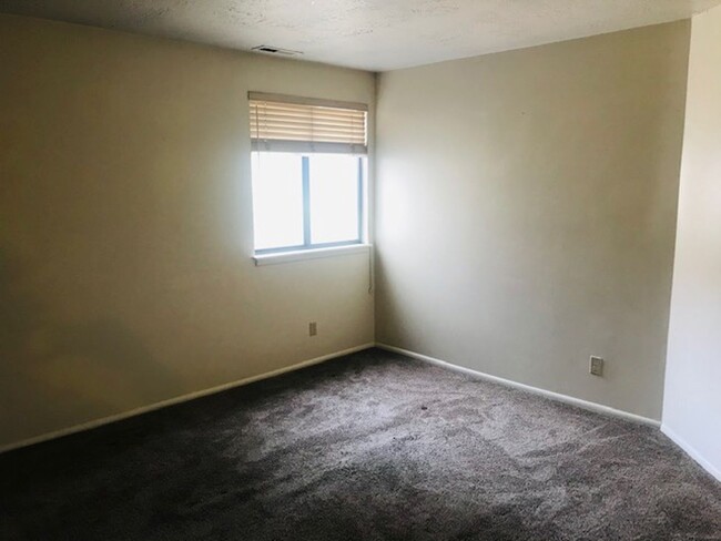 Foto del edificio - Beautiful Ogden Condo for Rent near Ogden ...