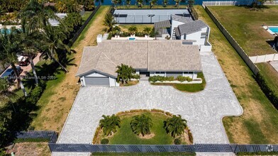 Building Photo - 3401 SW 141st Ave