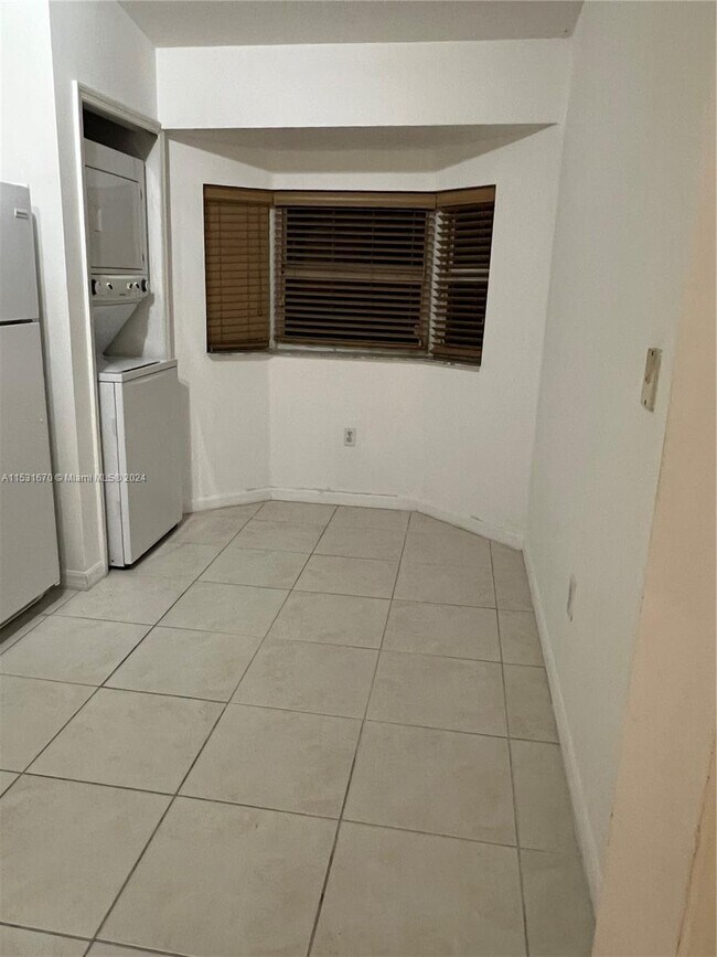 Foto del edificio - 1320 SE 31st Ct