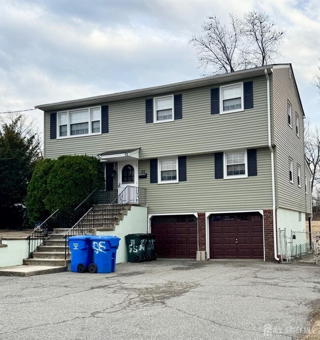 Building Photo - 55 Murdock St