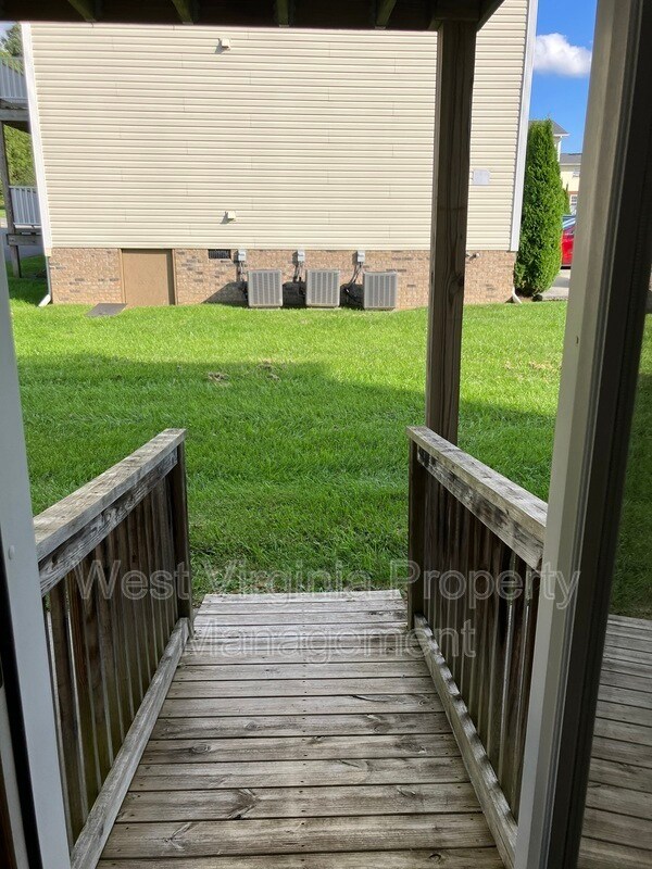 212 Cardinal Wy Unit 61, Lewisburg, WV 24901 Condo for Rent in