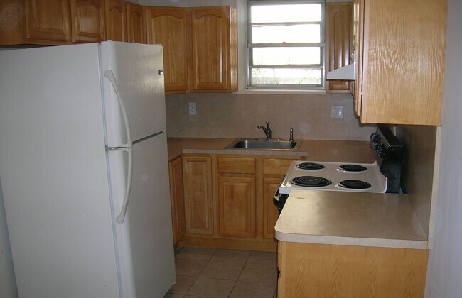 Building Photo - 7405 1st Ave
