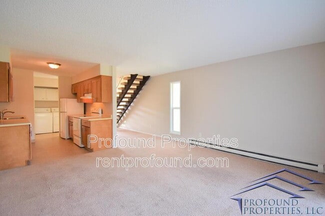 Building Photo - 6050 SW 130th Ave
