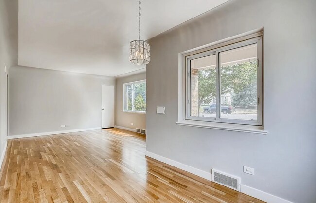 Foto del edificio - 2275 W Gill Pl