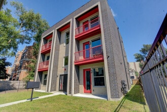 Building Photo - 4235 S Champlain Ave