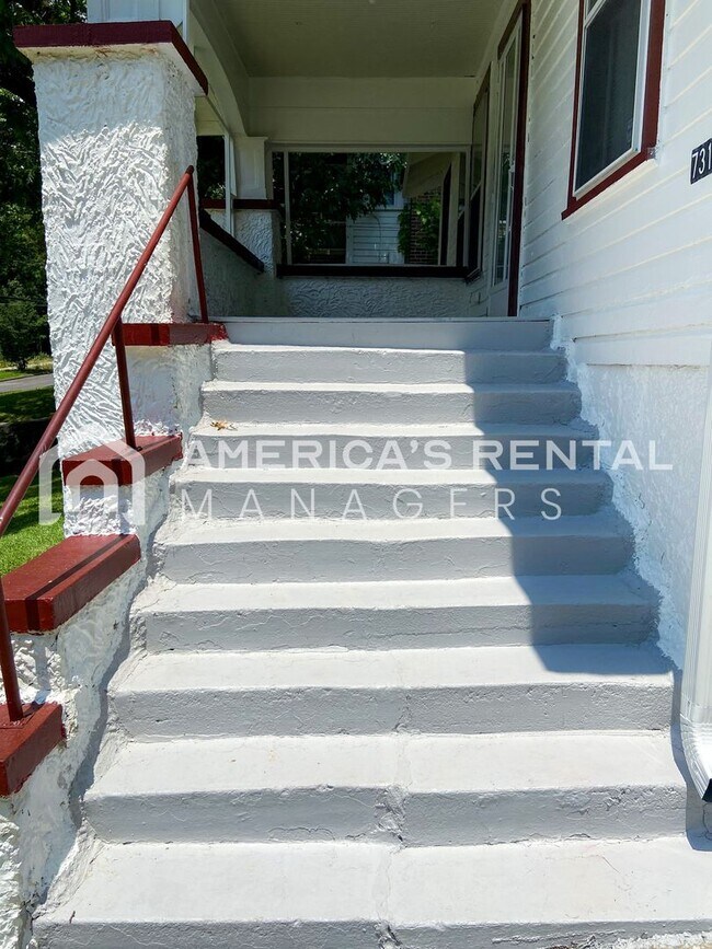 Building Photo - 731 81st St S