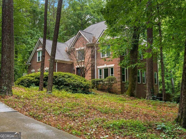 Foto del edificio - 4743 Dunwoody Club Dr