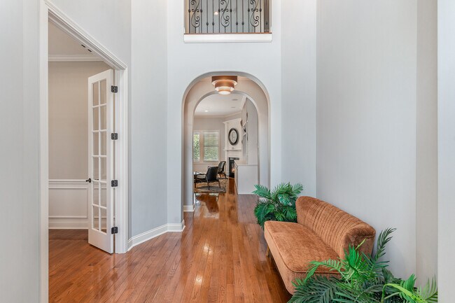 Building Photo - 7281 Keltner Dr