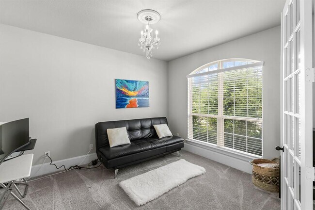 Foto del edificio - 508 Hidden Creek Way