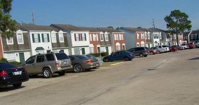 Foto del edificio - 12910 Ashford Point Dr