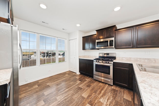 Foto del edificio - 2307 Upland Rd