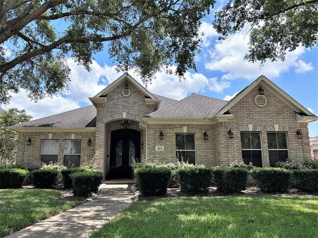 Building Photo - 3831 Lakeridge Canyon Dr