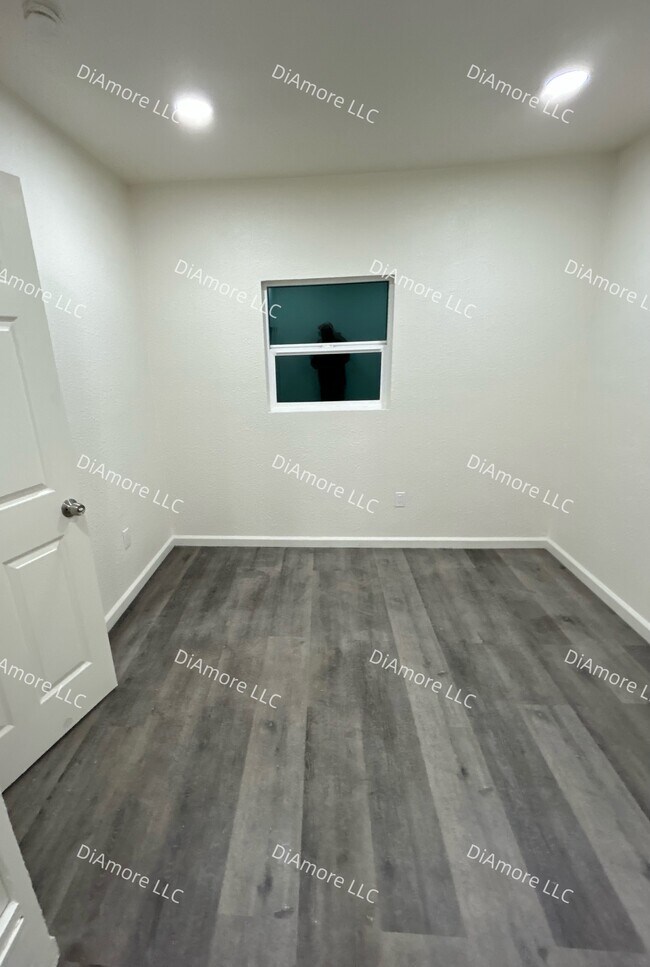 Foto del edificio - 212 High St