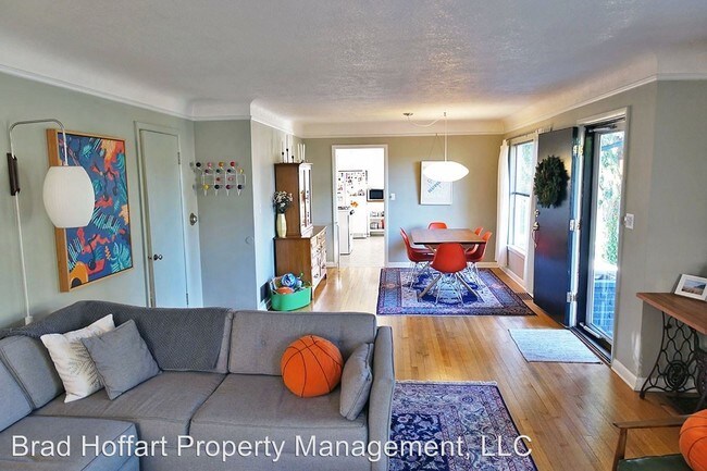 Foto del edificio - 4 br, 2 bath House - 7214 SW 10th Ave.