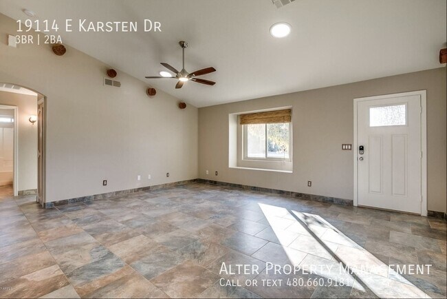 Foto del edificio - 19114 E Karsten Dr