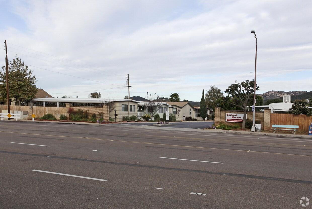 Building Photo - Eastwood Meadows