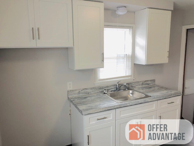 Foto del edificio - 26130 Forestview Ave