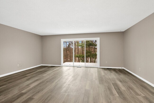 Foto del edificio - 3463 Blackwood Dr
