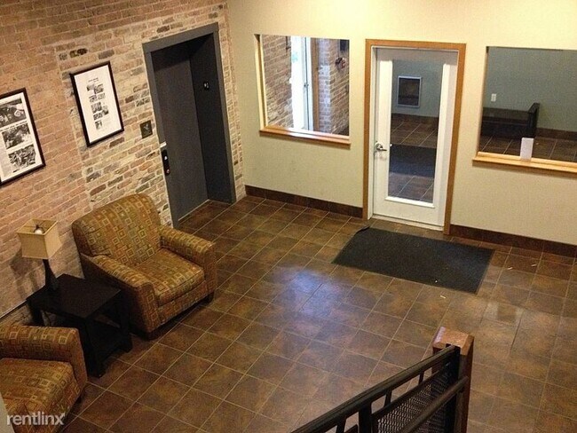 Foto del edificio - 2 br, 2 bath Condo - 720 S Marquette St