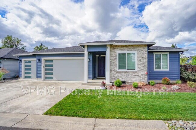Foto del edificio - 604 NW 25th Wy