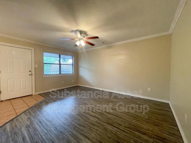 Photo - 1430 NW 25th St Apartment