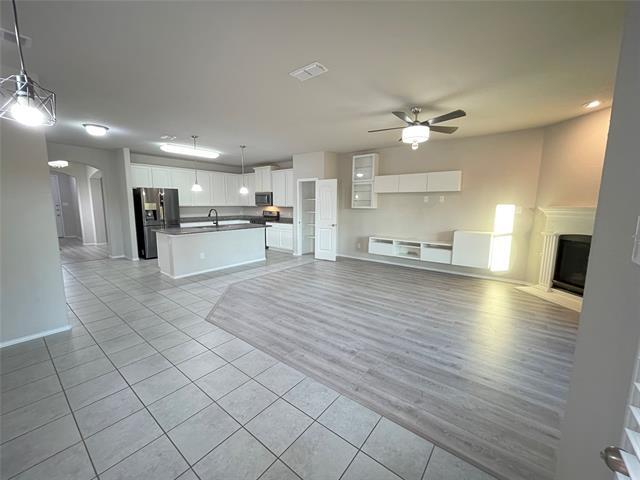 Building Photo - 1724 Lone Lynx Wy