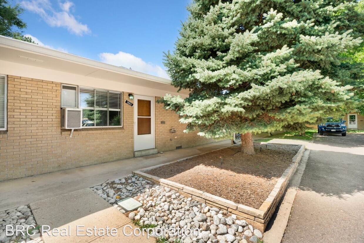 Primary Photo - 2 br, 1 bath Apartment - 3659 Teller Street