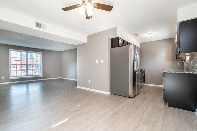 Foto del edificio - 510 E Green Meadows Rd