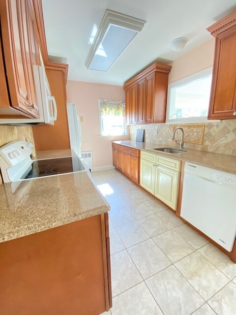 Foto del edificio - 6 Underhill Ave