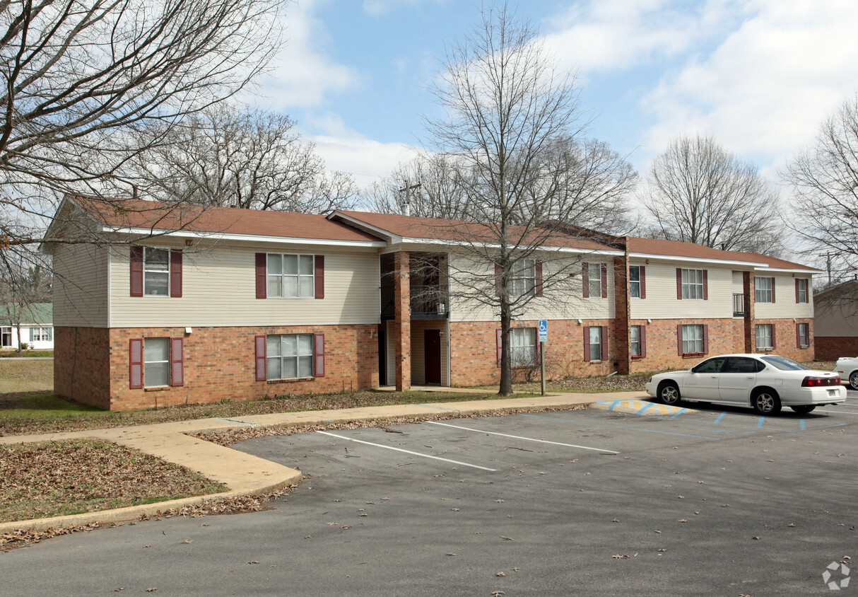 Building Photo - Holly Hills Apartments