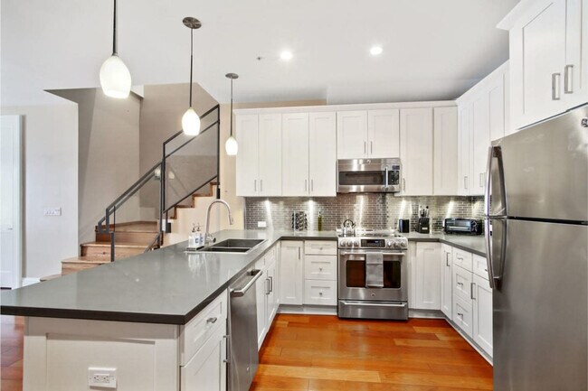 Foto del edificio - 822 Perdido St