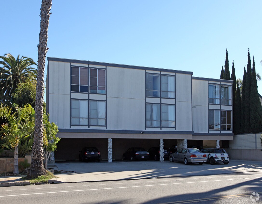 Foto del edificio - 4227-4229 Maryland St