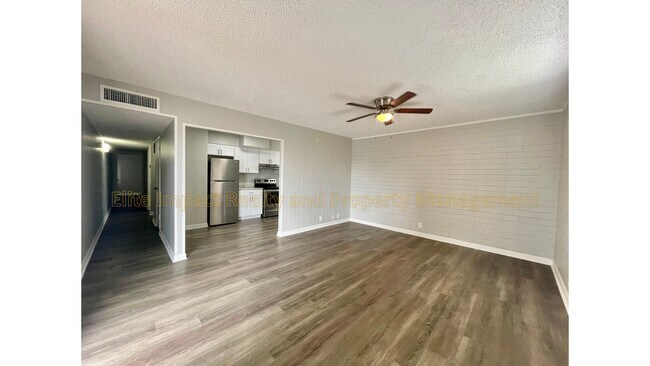 Foto del edificio - 301 W Helen St