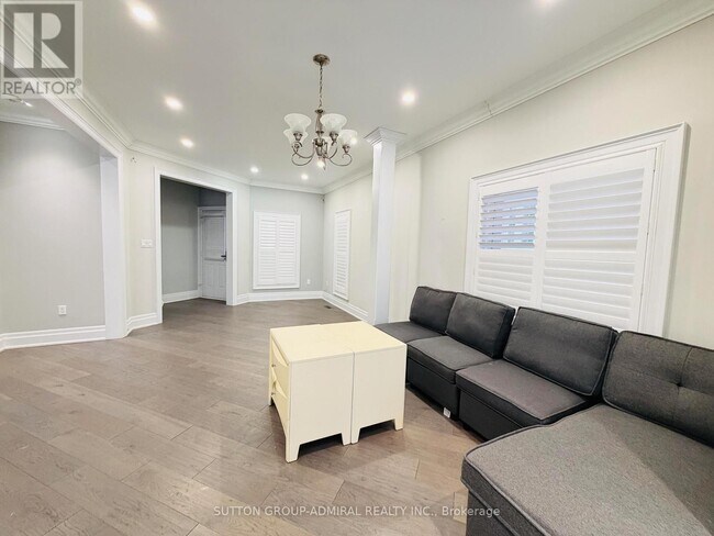 Photo du bâtiment - 191 Milliken Meadows Dr