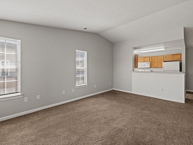 Foto del edificio - Comfortable 1 Bedroom 1 Bath*********Castle Schools**********Walking Trails