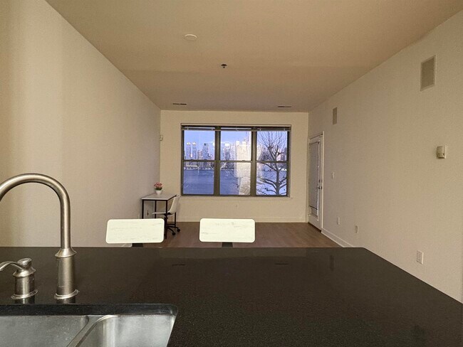 Foto del edificio - 24 Ave at Port Imperial