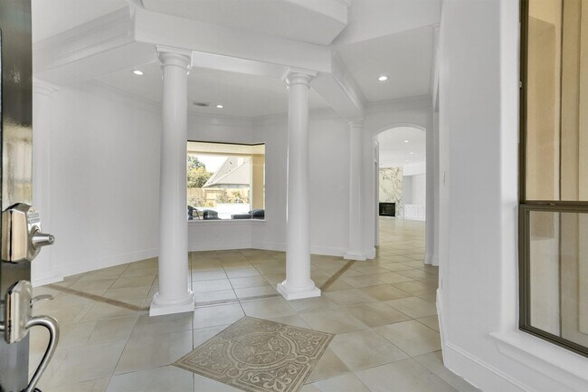 Foto del edificio - 20637 Eaglewood Trace Dr