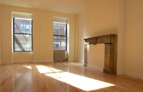 Primary Photo - 1453 2nd Ave