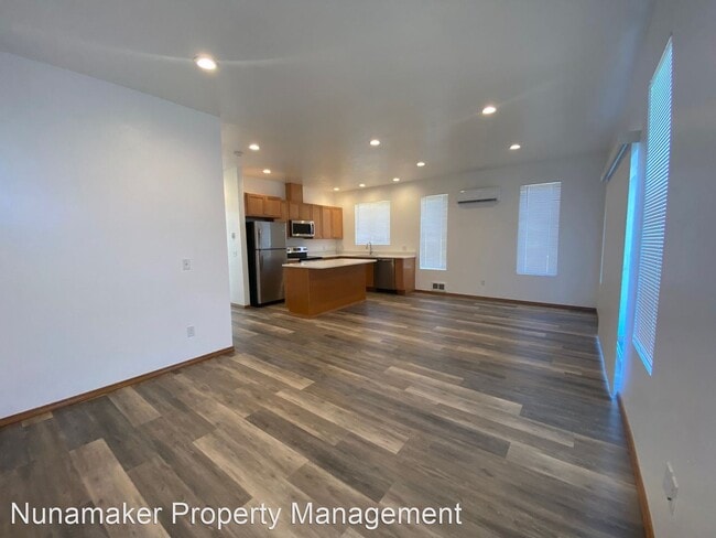 Building Photo - 2 br, 2 bath House - 2510 Viento Lane