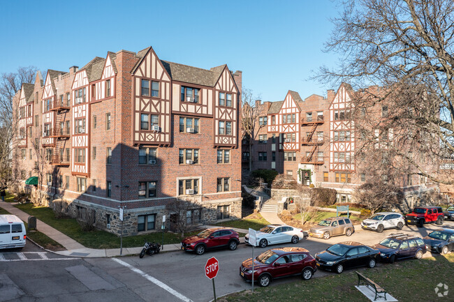 Foto del edificio - Evelyn Court Apartment